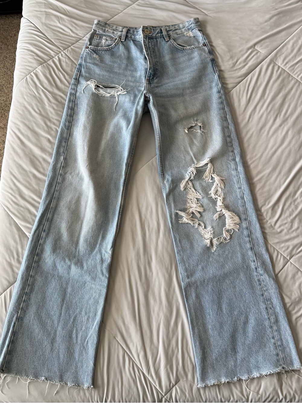 Zara Light Blue Distressed Wide-Leg Jeans Knee Hole High Rise